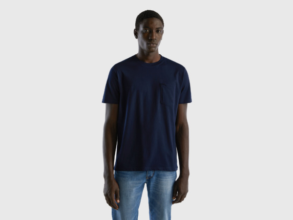 Benetton Man United Colors Of T-Shirt Made Of With Bag Dark Blue Paint Mens T-SHIRTS GOOFASH