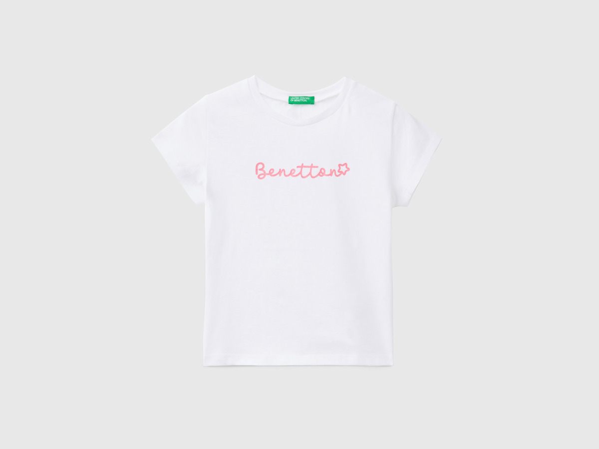 Benetton United Colors Of T-Shirt Made Of Organic With Logoprint White Female Womens T-SHIRTS GOOFASH
