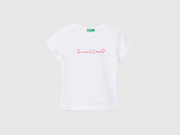 Benetton United Colors Of T-Shirt Made Of Organic With Logoprint White Female Womens T-SHIRTS GOOFASH