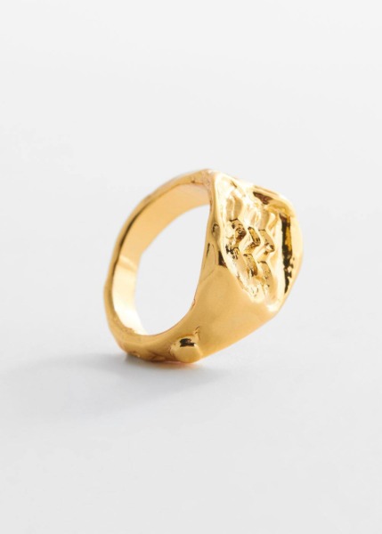 Gold Seal Ring With Relief Mango Womens JEWELRY GOOFASH