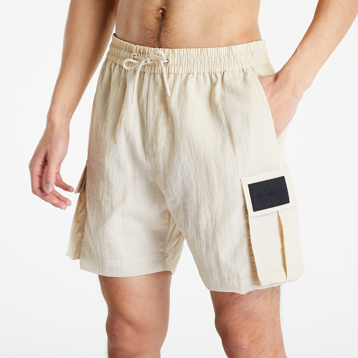 Men's Footshop Calvin Klein Mesh Ripstop Cargo Shorts Classic Beige Mens SHORTS GOOFASH