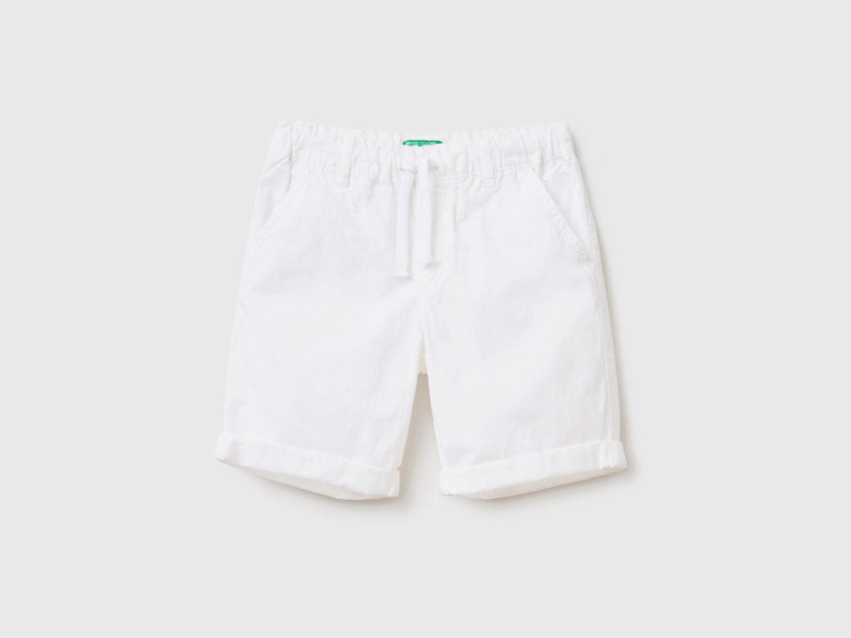United Colors Of Shorts In With Tunnel Train White Paint Benetton Men Mens SHORTS GOOFASH