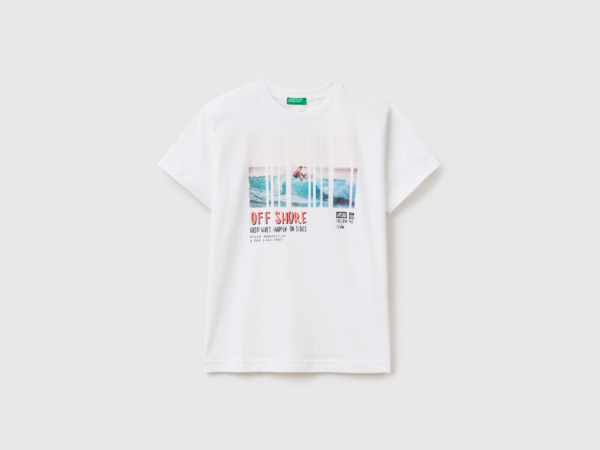 Benetton Men United Colors Of Over T-Shirt With Photo Print White Paint Mens T-SHIRTS GOOFASH