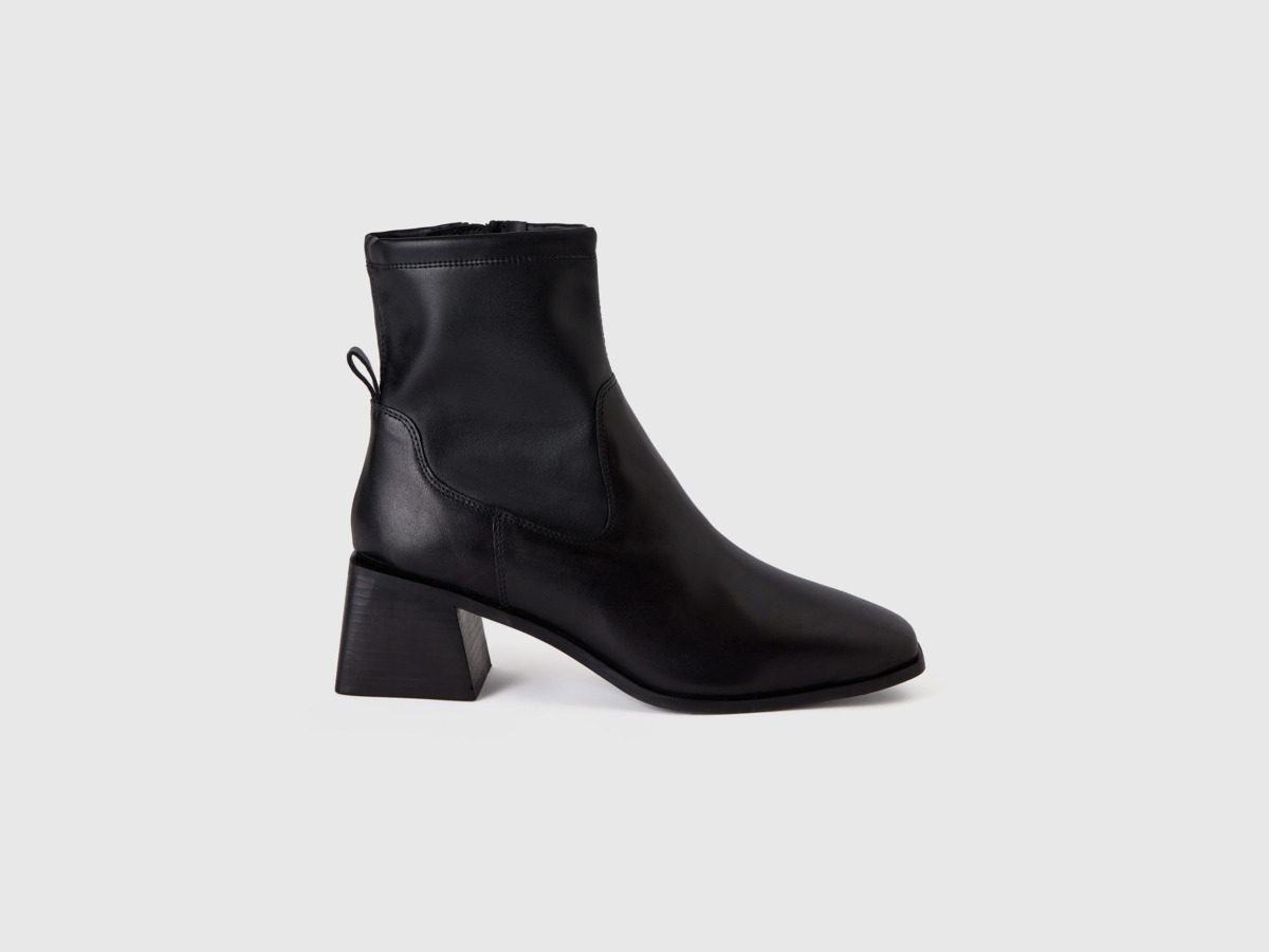 Benetton United Colors Of Ankle Boots With Wide Heel Black Female Womens ANKLE BOOTS GOOFASH