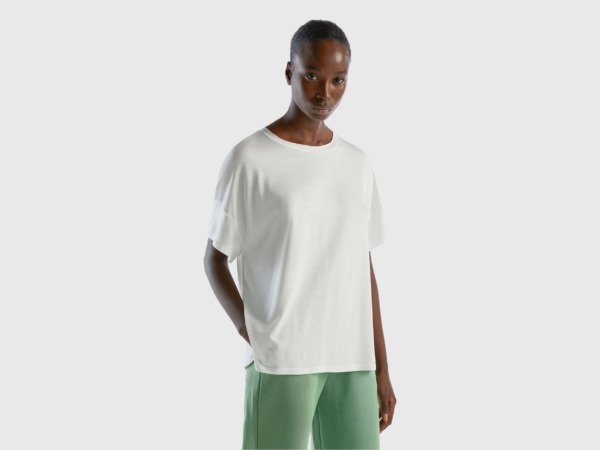 Benetton United Colors Of T-Shirt Made Of Elastic Sustainable Cream White Female Womens T-SHIRTS GOOFASH