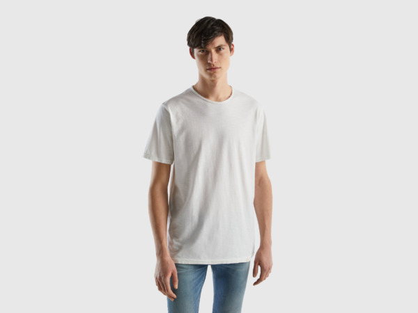Benetton United Colors Of T-Shirt Made Of Flamed In White White Paint Men Mens T-SHIRTS GOOFASH