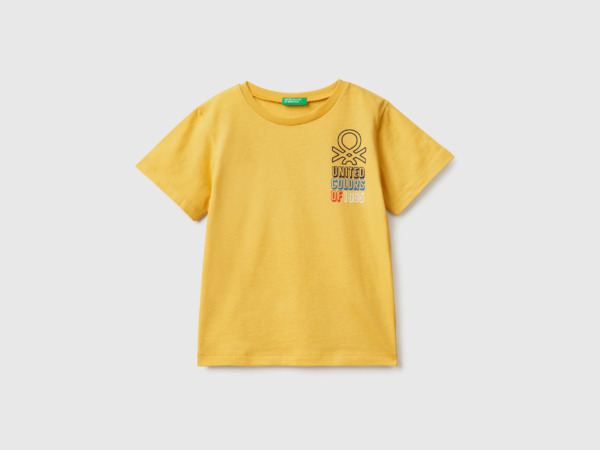 Benetton United Colors Of T-Shirt Made Of Organic With Print Yellow Paint Men Mens T-SHIRTS GOOFASH