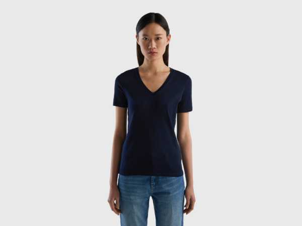 Benetton United Colors Of T-Shirt Made Of Pure With V-Neck Dark Blue Female Womens T-SHIRTS GOOFASH