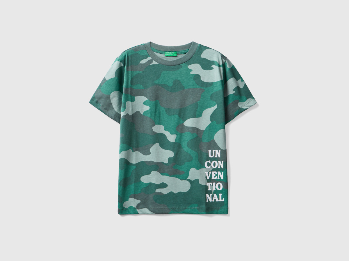 Benetton United Colors Of T-Shirt Made Of With Print Green Paint Men Mens T-SHIRTS GOOFASH