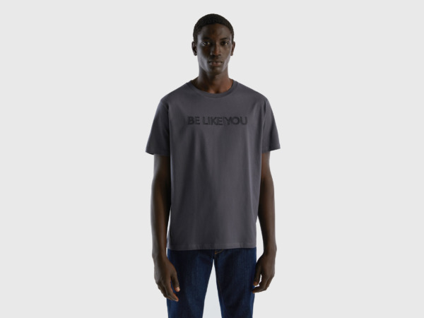 Men's Benetton Grey T-Shirt With Embroidered Slogan Dark Gray Paint Mens T-SHIRTS GOOFASH