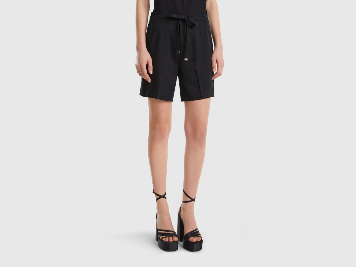 United Colors Of Bermuda With Tunnel Procession Black Female Benetton Womens SHORTS GOOFASH