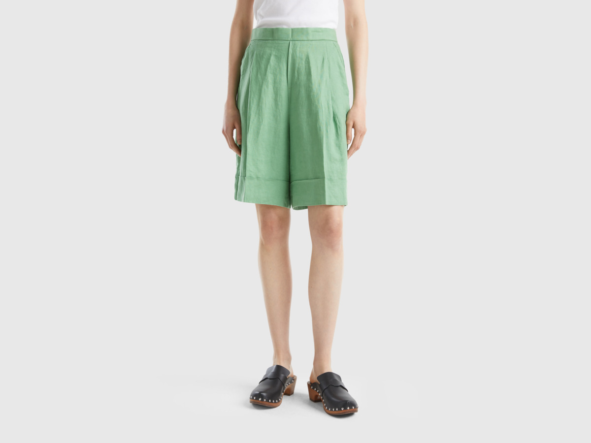 United Colors Of Bermudas In Linen With Hem Green Female Benetton Womens SHORTS GOOFASH