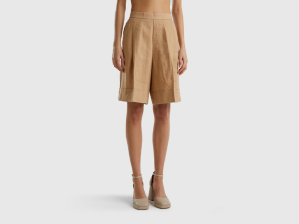 United Colors Of Bermudas In Linen With Hem Lift Camel Female Benetton Womens SHORTS GOOFASH