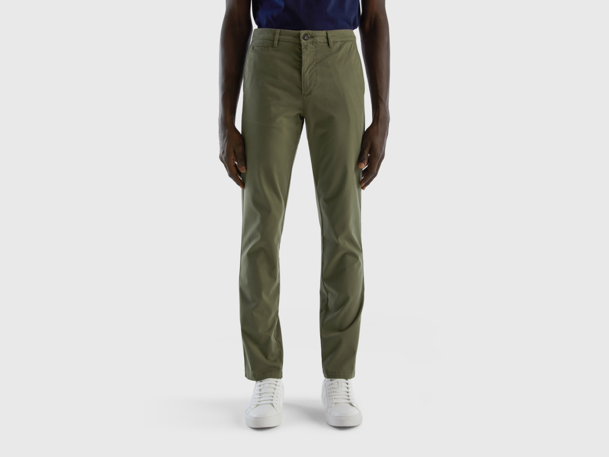 United Colors Of Green Chino Pose Slim Fit Military Green Male Benetton Mens TROUSERS GOOFASH