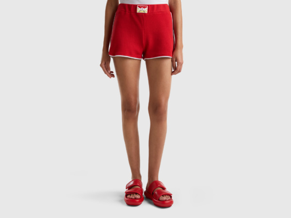United Colors Of Runner Shorts In Red With Logo Patch Red Female Benetton Womens SHORTS GOOFASH