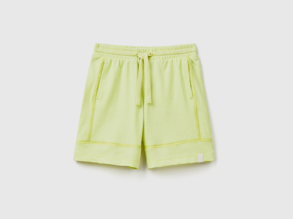 United Colors Of Shorts Made Of Recycled Fabric Yellow Green Paint Men's Benetton Mens SHORTS GOOFASH