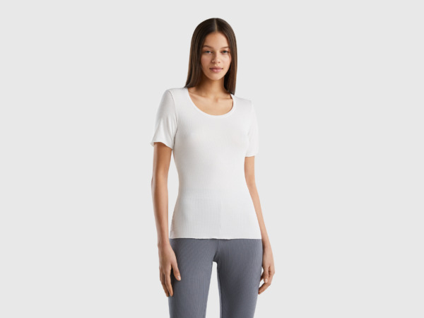 United Colors Of Slim Fit T-Shirt In The Rib Pattern Cream White Female Benetton Womens T-SHIRTS GOOFASH
