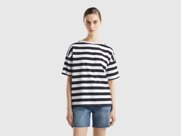 United Colors Of Striped T-Shirt With Carmen Neckline Black Female Benetton Womens T-SHIRTS GOOFASH