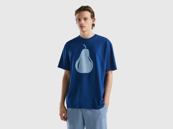 United Colors Of T-Shirt In Dark Blue With Pear Print Blue Male Benetton Mens T-SHIRTS GOOFASH