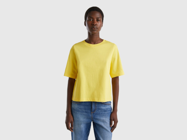United Colors Of T-Shirt Made Of In Boxy Fit Yellow Female Benetton Womens T-SHIRTS GOOFASH