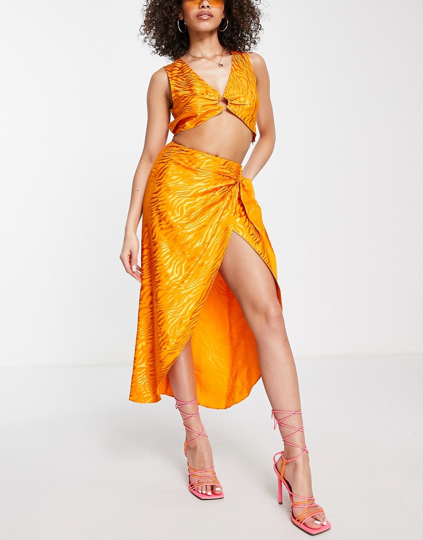 Asos - Orange Midi Skirt - Woman GOOFASH