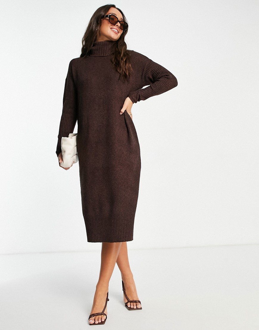 Asos Women's Brown Maxi Dress from M Lounge GOOFASH