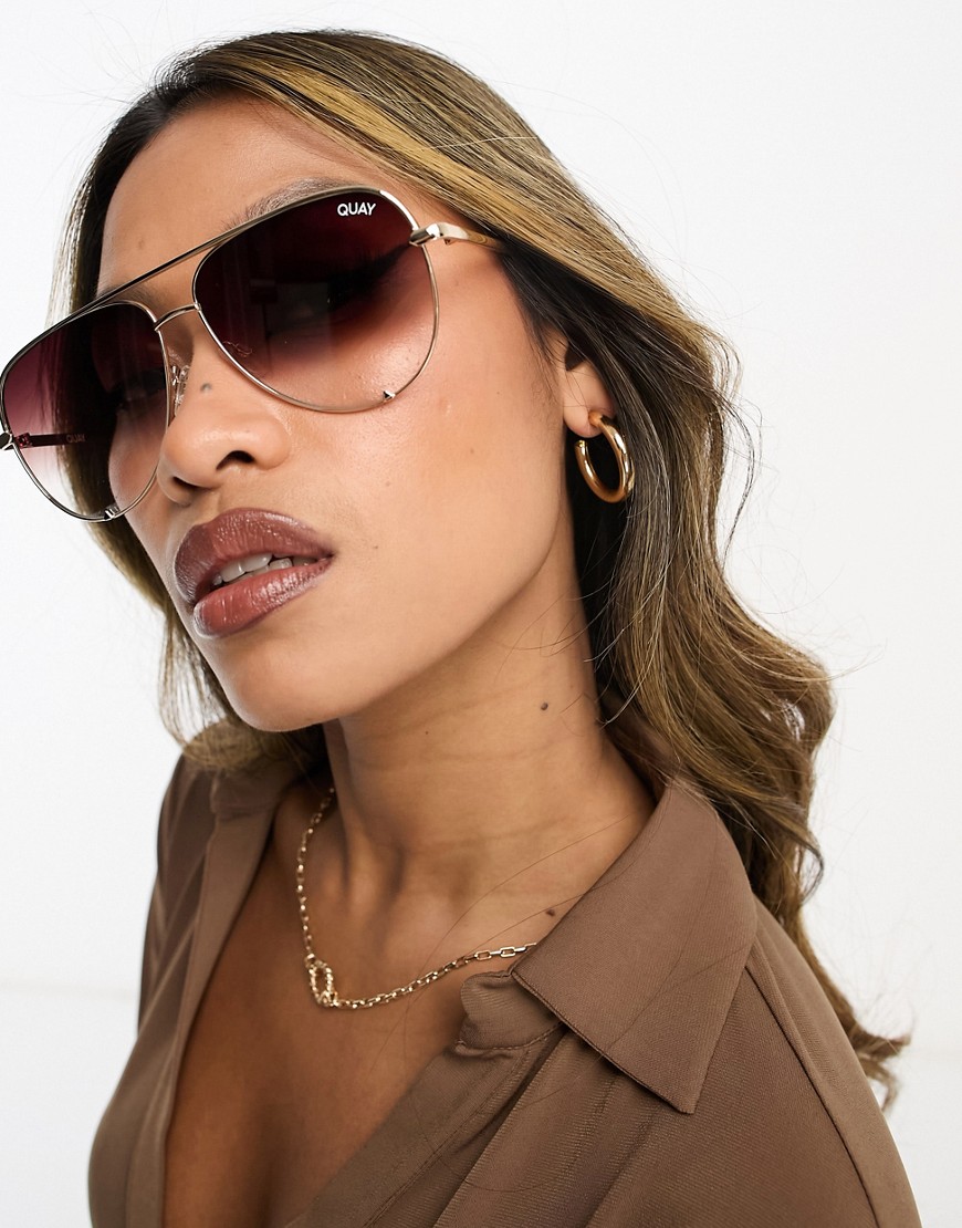 Aviator Sunglasses in Gold - Asos - Woman - Quay GOOFASH