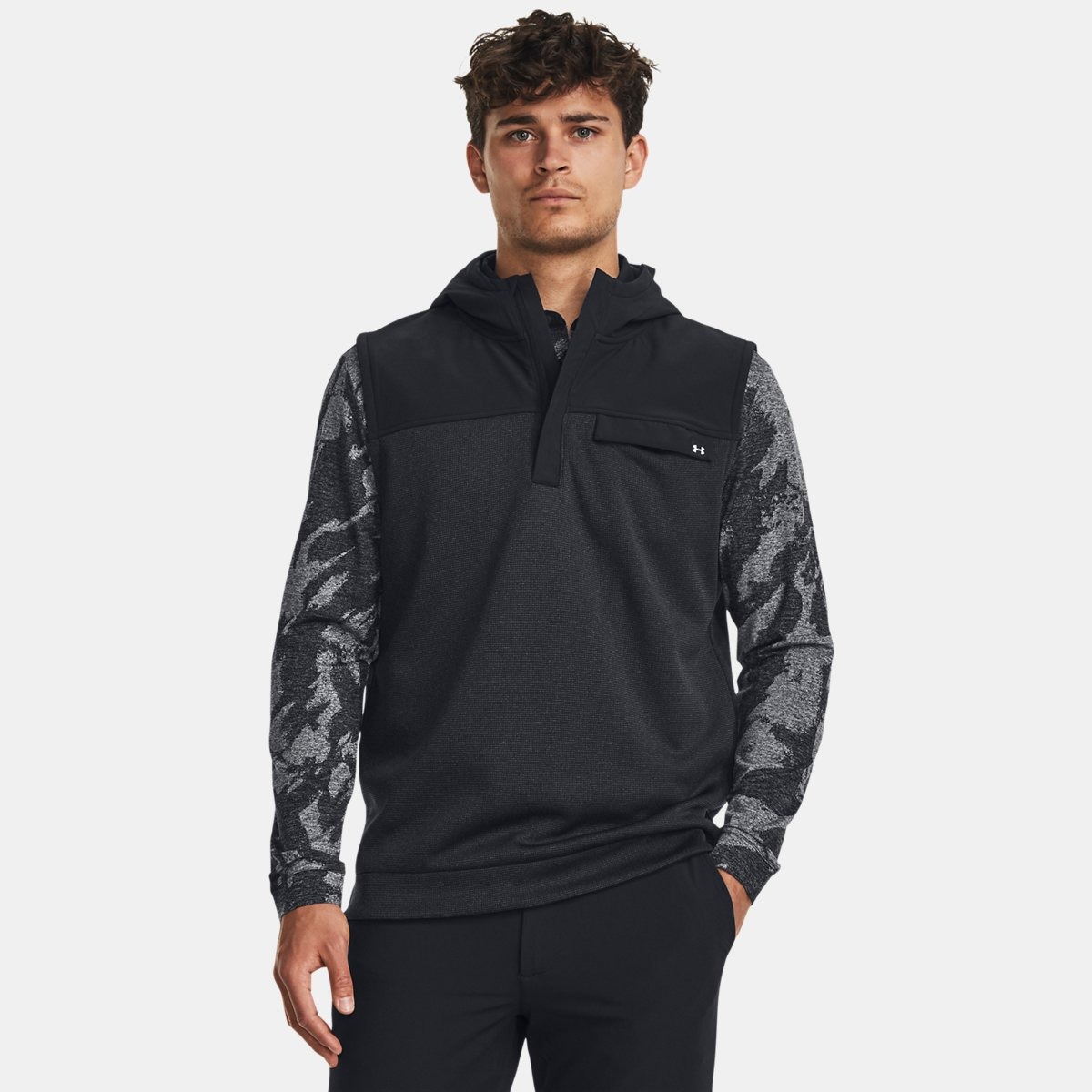 Black Vest for Man from Under Armour GOOFASH