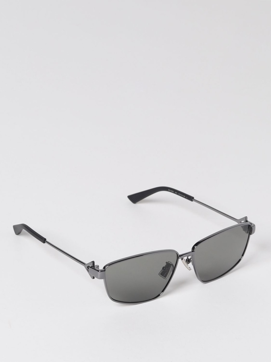 Bottega Veneta Lady Sunglasses in Grey from Giglio GOOFASH