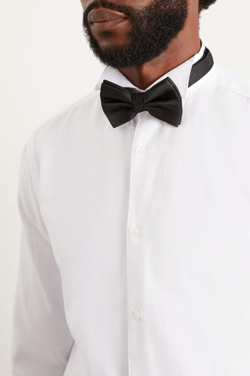 Burton - Bow Tie in Black for Men GOOFASH
