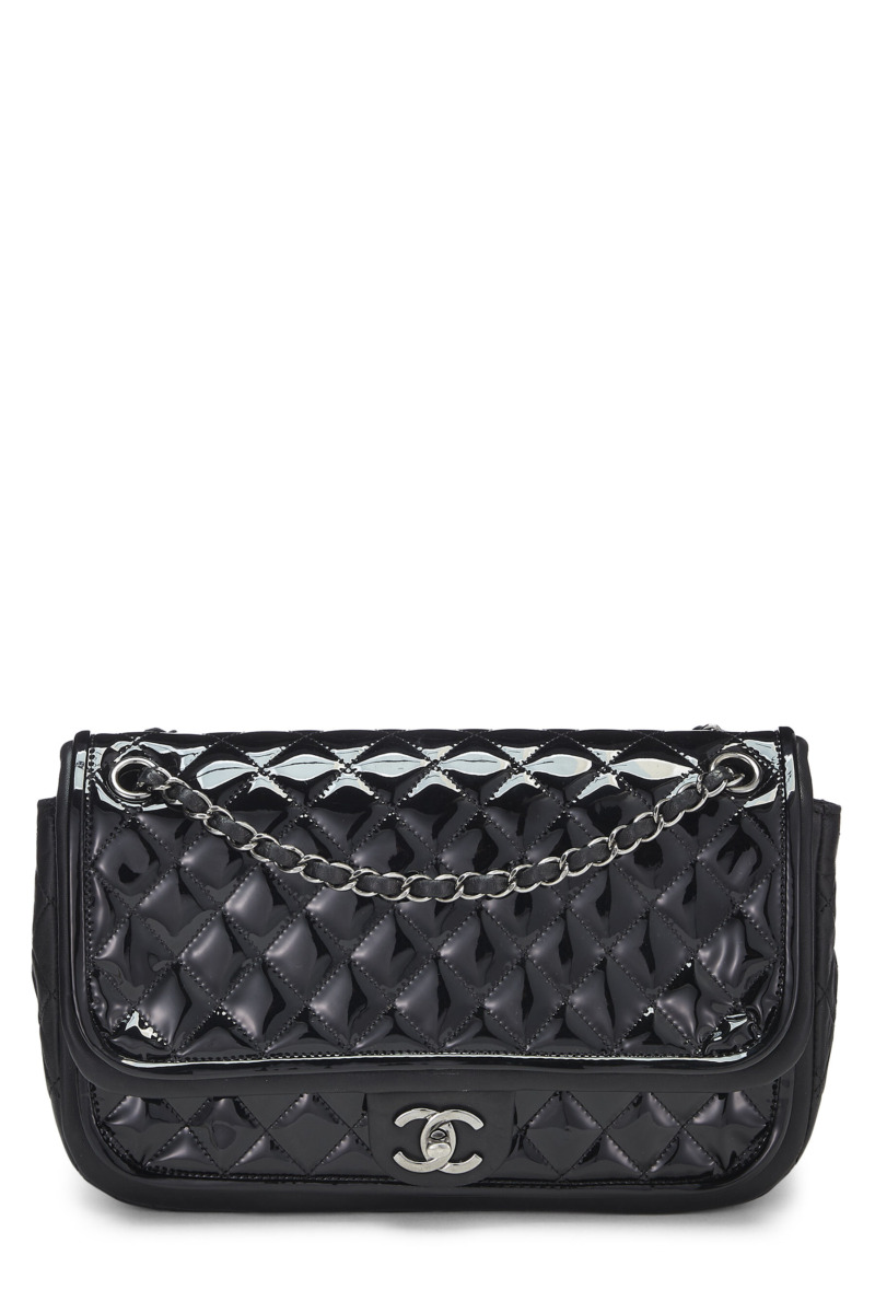 Chanel - Bag in Black WGACA GOOFASH