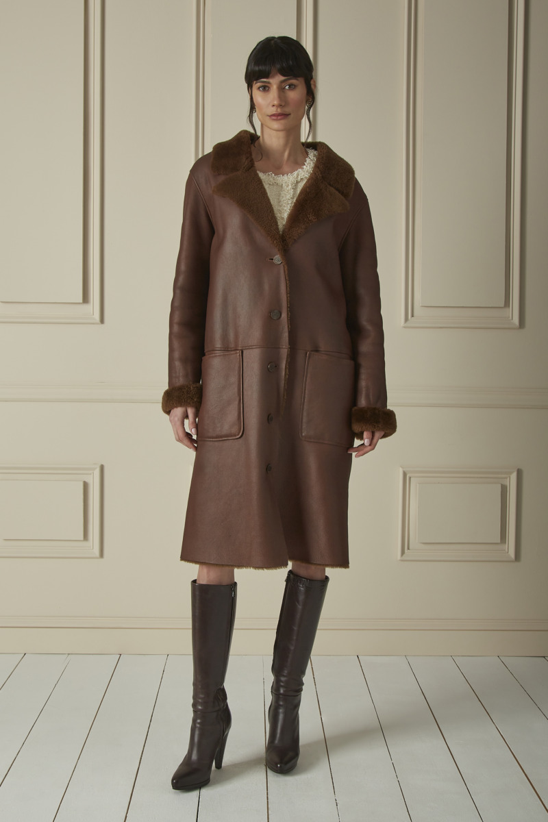 Coat - Brown - Chanel - Woman - WGACA GOOFASH