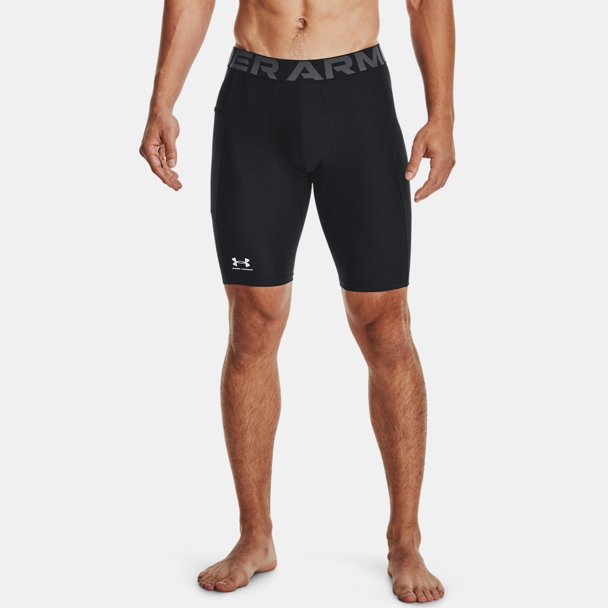 Gent Shorts Black from Under Armour GOOFASH