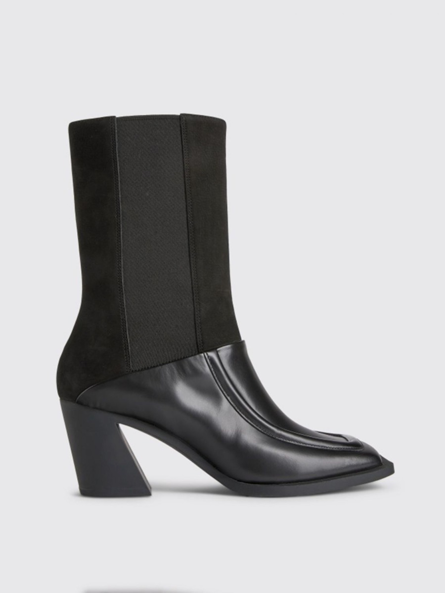 Giglio Lady Boots in Black GOOFASH