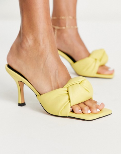 Glamorous Women Yellow Sandals from Asos GOOFASH