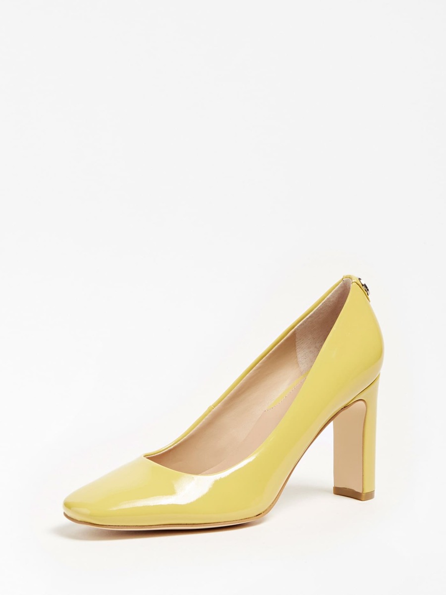 Guess - Woman Pumps in Yellow GOOFASH