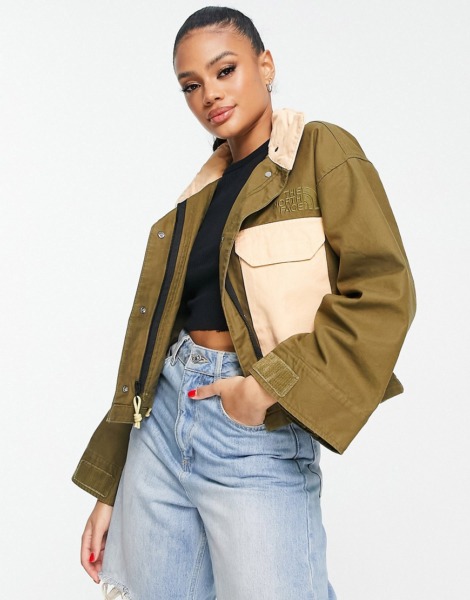 Ladies Jacket in Green The North Face Asos GOOFASH