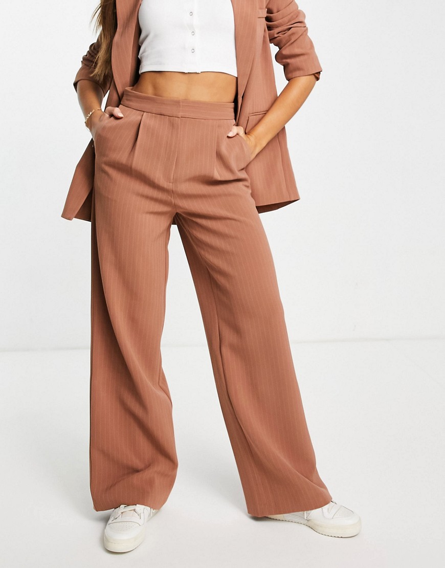 Lady Multicolor Suit Trousers by Asos GOOFASH