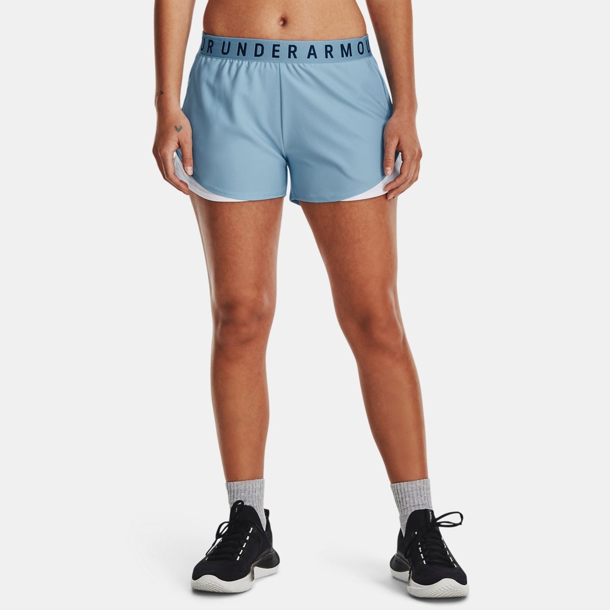 Lady Shorts in Blue - Under Armour GOOFASH