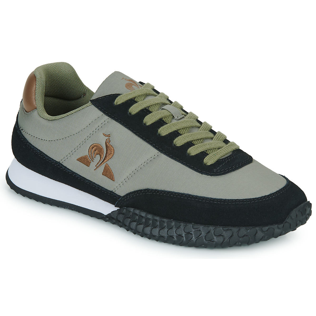Le Coq Sportif Mens Green Sneakers from Spartoo GOOFASH