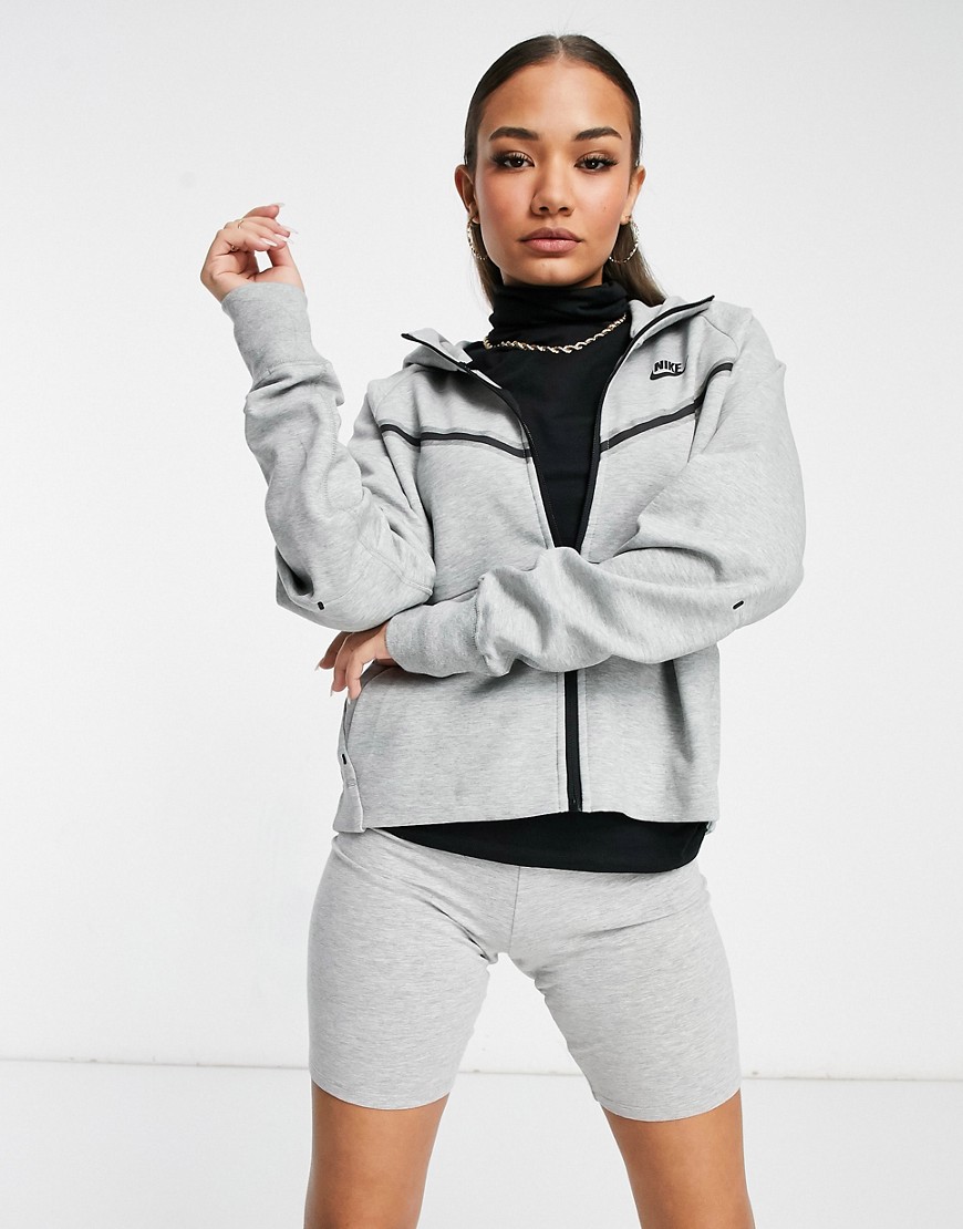 Nike - Hoodie in Grey for Women from Asos GOOFASH
