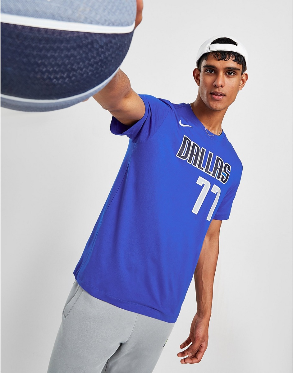 Nike Man T-Shirt in Blue by JD Sports GOOFASH