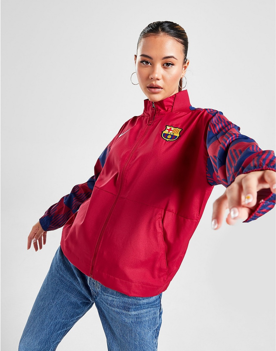 Nike Women Jacket in Red - JD Sports GOOFASH