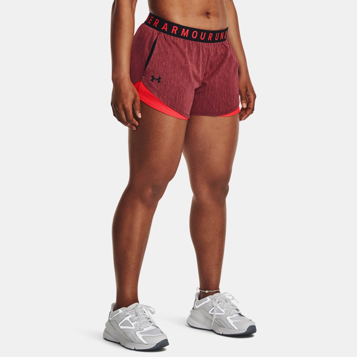 Shorts Red for Women from Under Armour GOOFASH