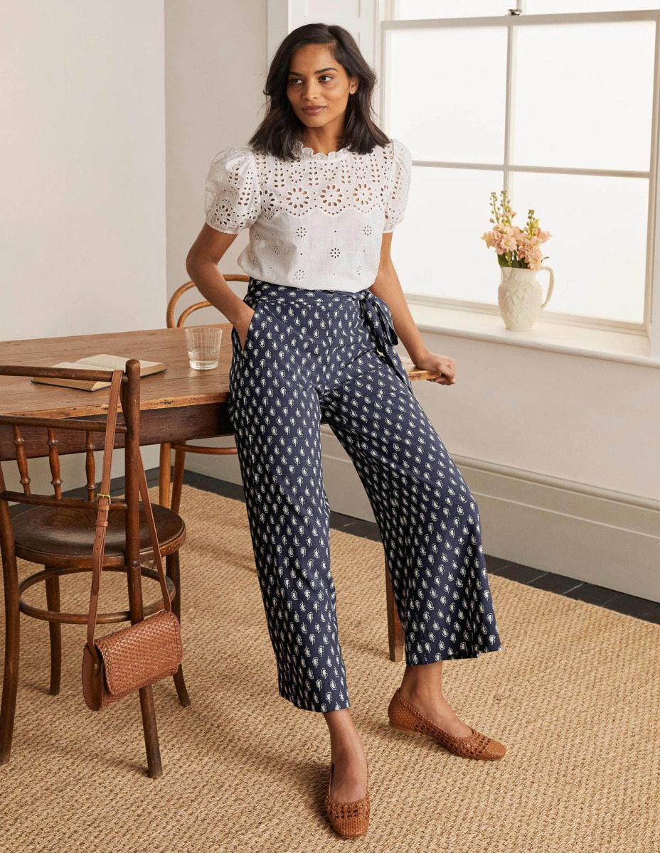 Trousers Blue from Boden GOOFASH
