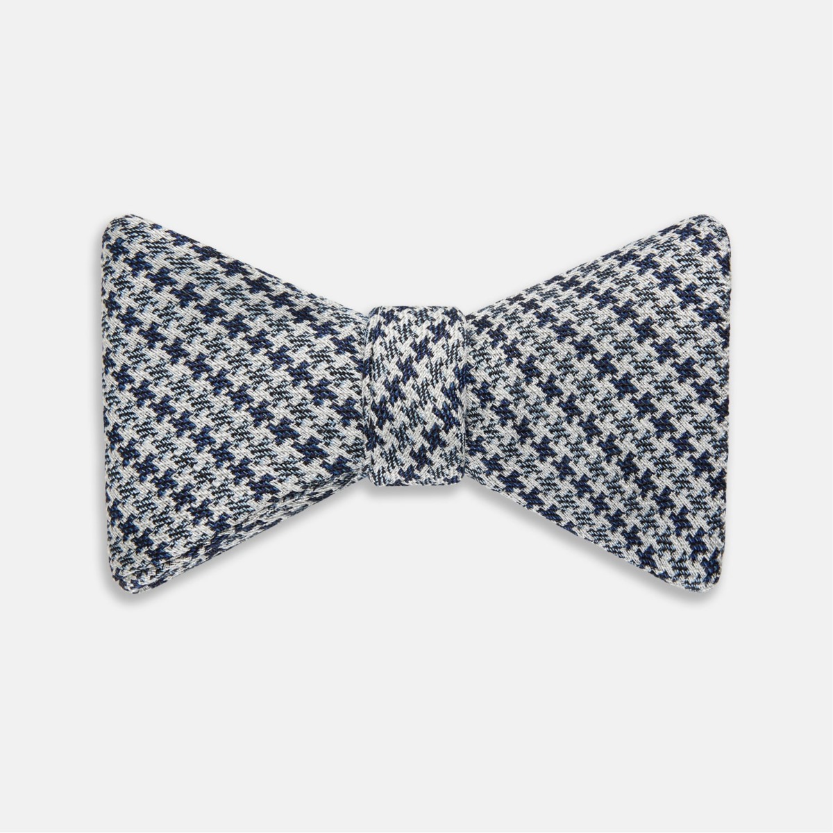 Turnbull And Asser Bow Tie in Blue for Man from Turnbull & Asser GOOFASH