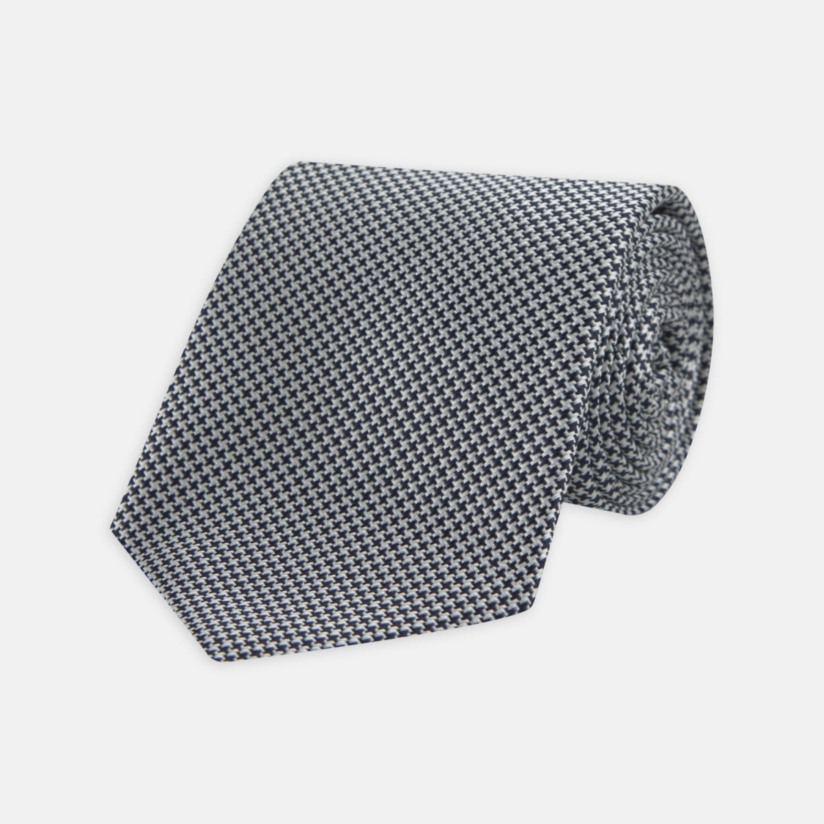 Turnbull & Asser - Tie in Black for Man at Turnbull And Asser GOOFASH