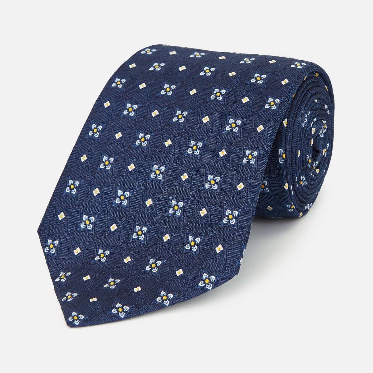 Turnbull & Asser Tie in Florals Turnbull And Asser Man GOOFASH