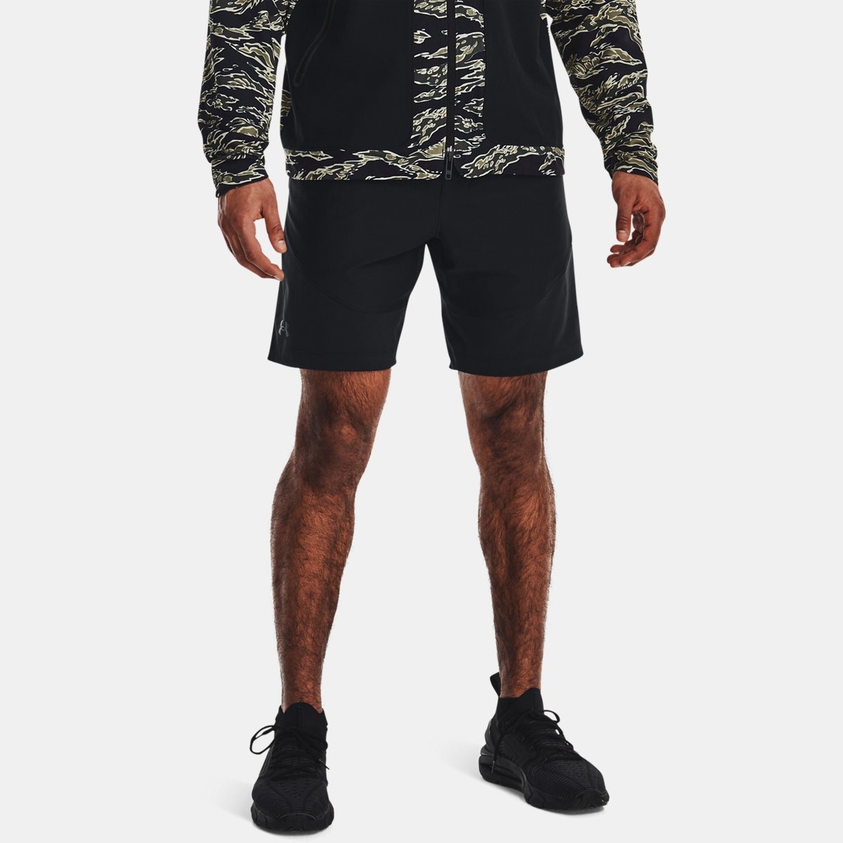 Under Armour - Man Shorts - Black GOOFASH