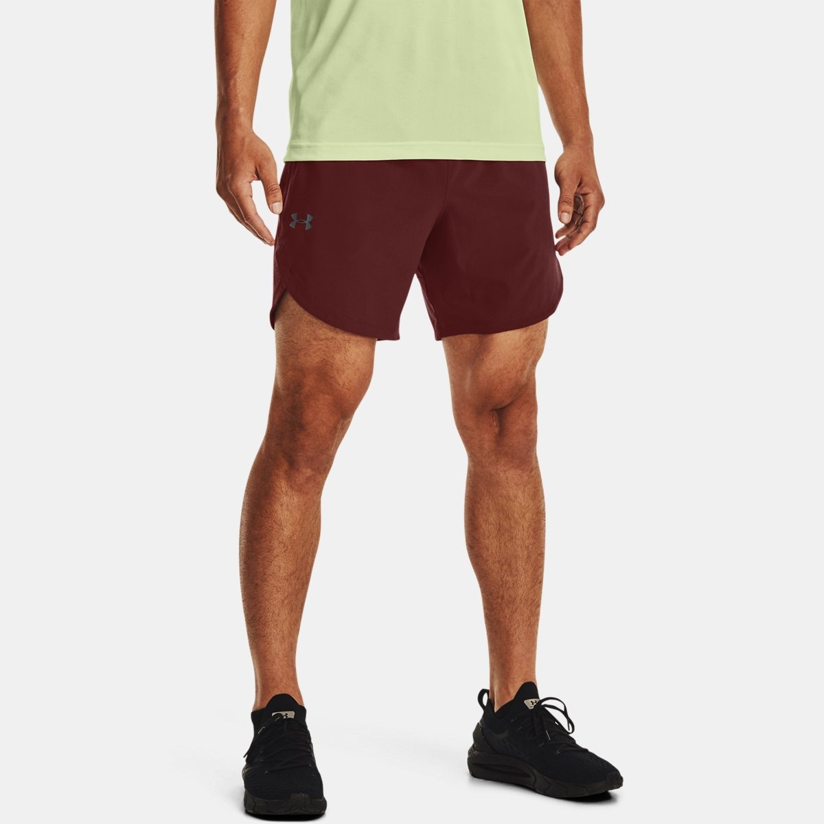 Under Armour - Shorts in Red GOOFASH